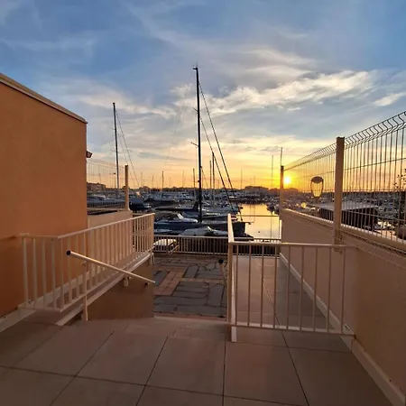 Lejlighed Pour 4 Personnes Proche Du Port Et Des Plages Agde