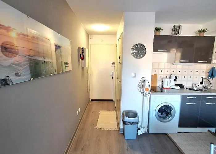 Appartement Pour 4 Personnes Proche Du Port Et Des Plages Agde